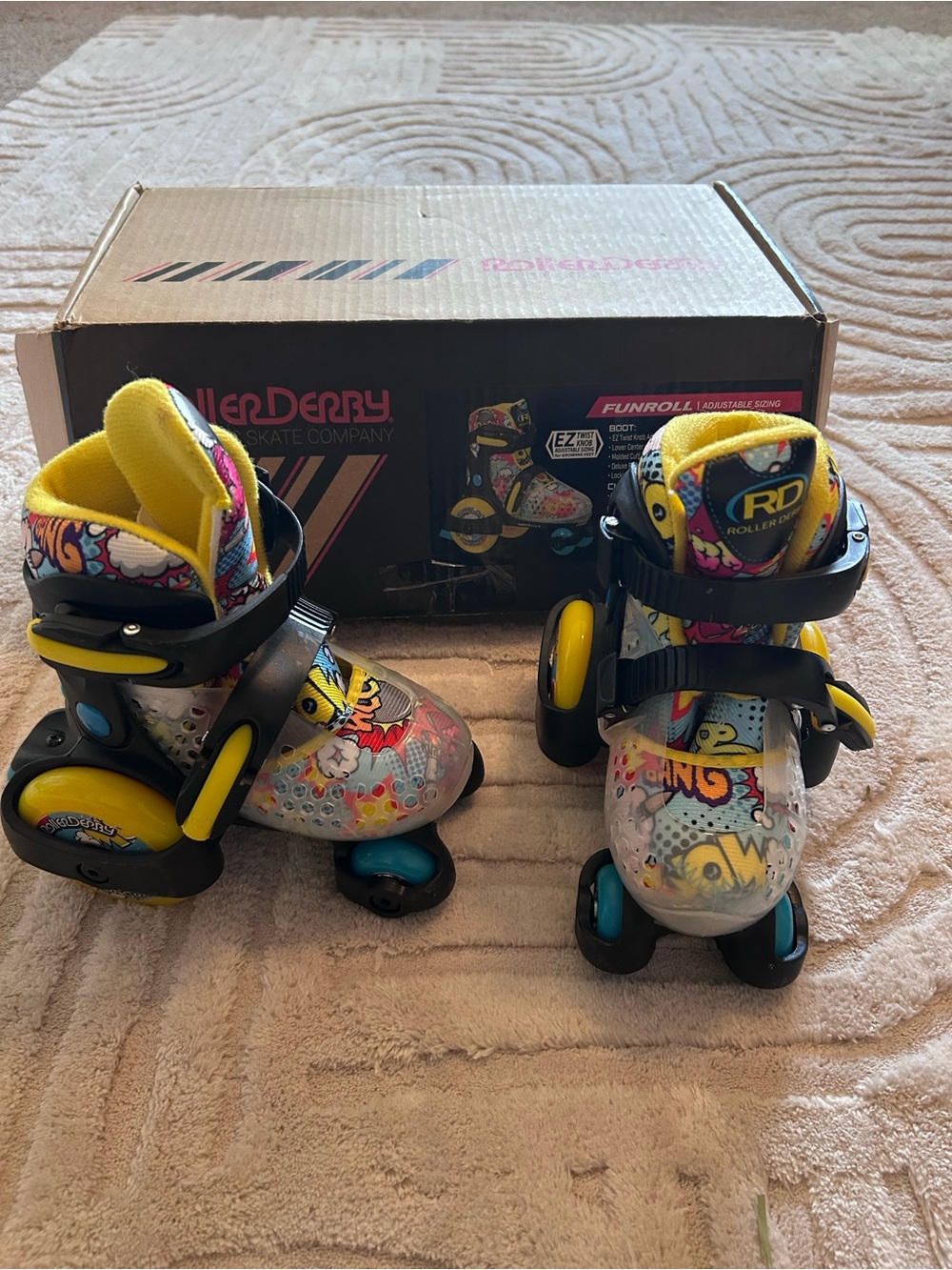 Kids Adjustable Size 7-11 Little Boys Roller Skates